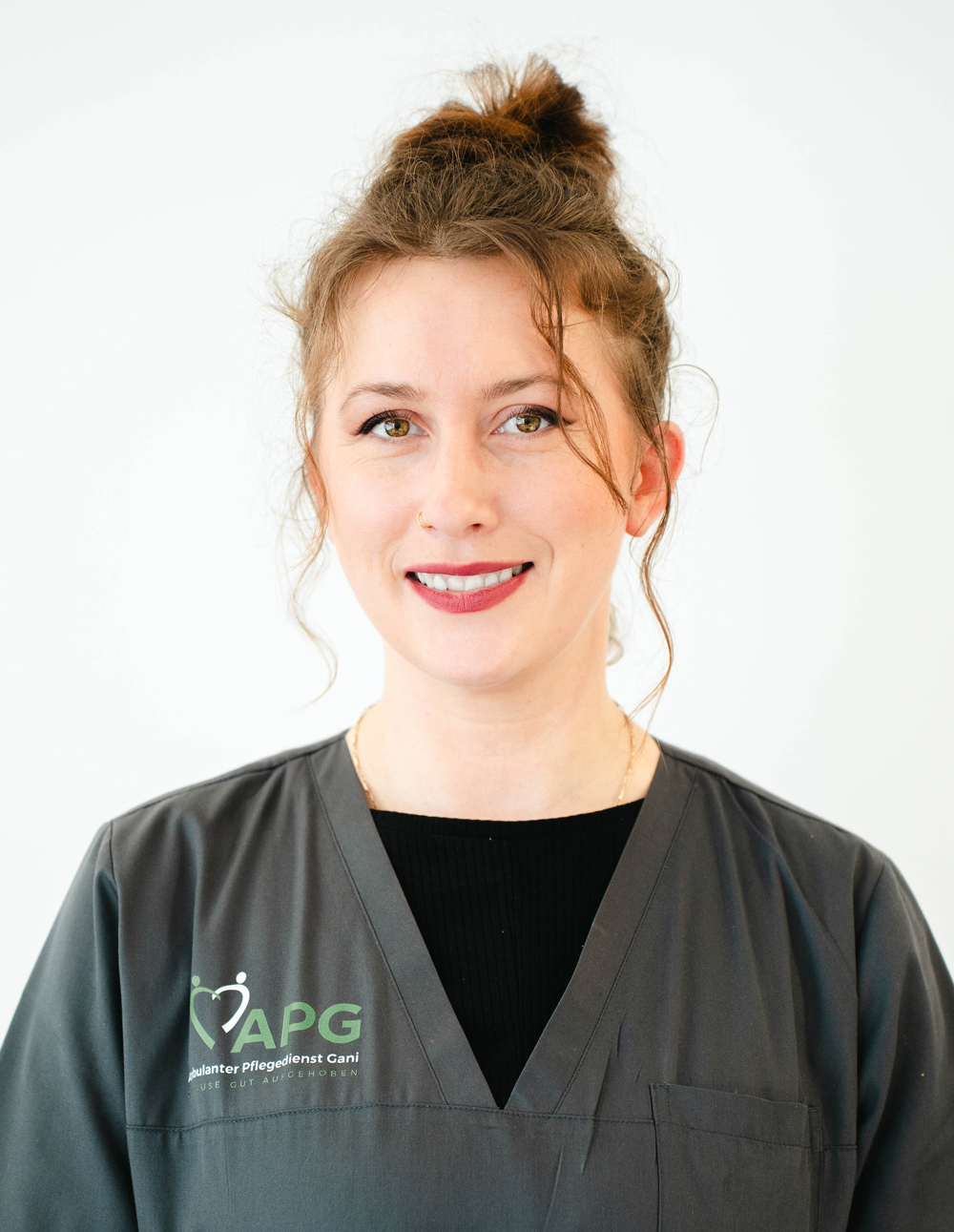 Helena Fürst, Haushalts- und Betreuungskraft - Ambulanter Pflegedienst Gani GmbH Helena Fürst, Haushalts- und Betreuungskraft - Ambulanter Pflegedienst Gani GmbH